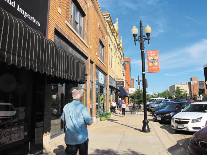 College Avenue is the main street in downtown Appleton. (Pamela O’Meara/Review)
