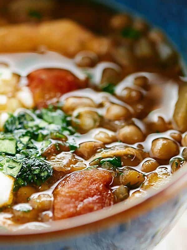 Slow Cooker Chicken Lentil Soup