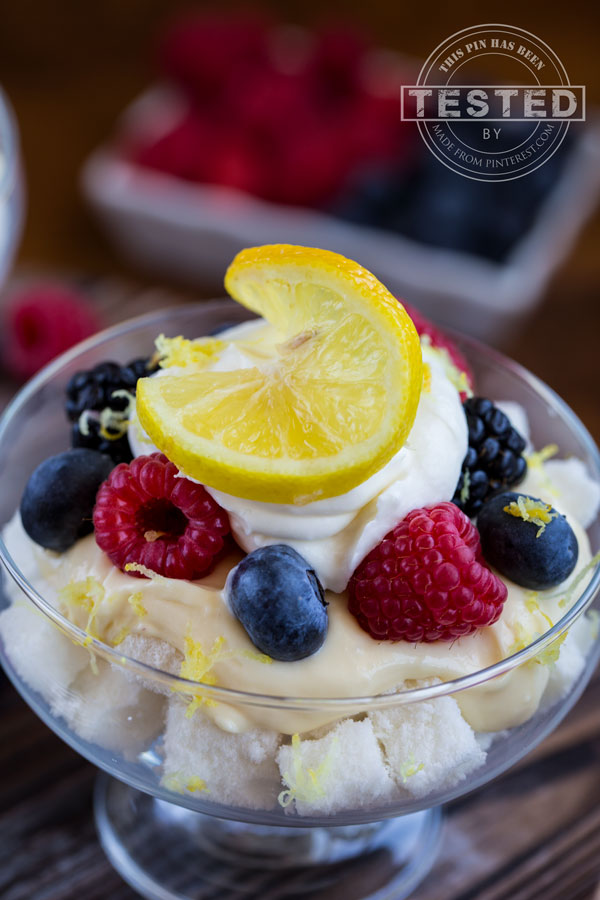Hello-Fresh-Summer-Berries-Close