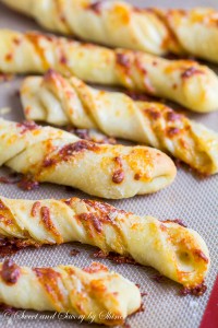 Roasted Garlic Breadsticks-2